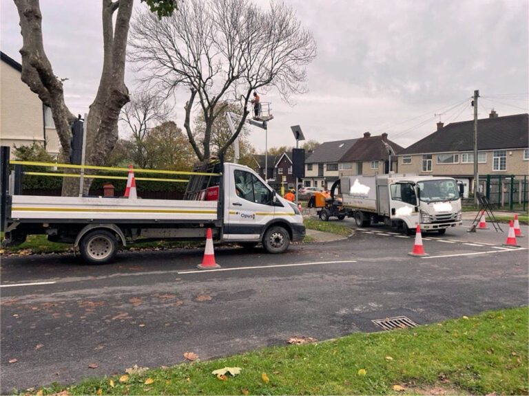 3 Way Lights & Pedestrian Management